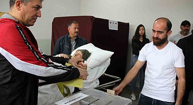 Erzincan'da vatandaşlık görevi engel tanımadı