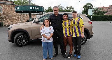 Eyüpsultanlı özel çocuklarla Togg turu