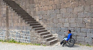 Fotono21 Derneği üyeleri engelliler için çekim yaptı