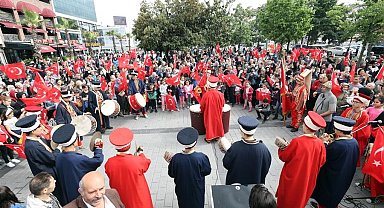 Gaziosmanpaşa Belediyesi'nden Fethin 570. Yılına mehterli kutlama