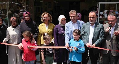 Gaziosmanpaşa'da kadınların el emeği ürünlerinin satıldığı 3'üncü ofis açıldı