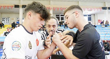 Genç bilekler, Erzurum'da yarışıyor