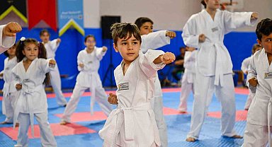 Genç tekvandocular kuşak heyecanı yaşadı