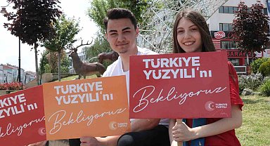 Gençler 20 farklı noktada 4 saat boyunca bekledi