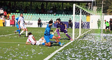 Göz-Göz'ün Süper Lig hayali seneye kaldı