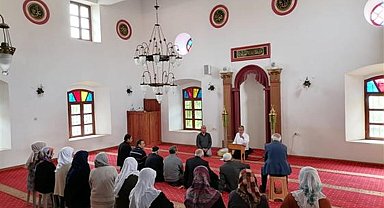 Hacı adaylarına uygulamalı seminer verildi