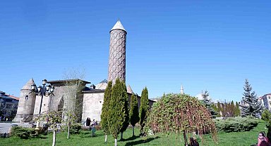 Hafta sonu yağışlar geri geliyor