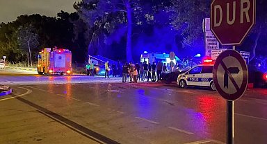 İki otomobilin çarpıştığı kazada 2 kişi hayatını kaybetti