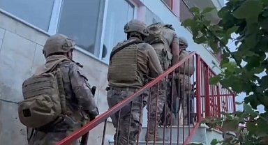 İzmir'de büyük uyuşturucu temizliği: 52 tutuklama