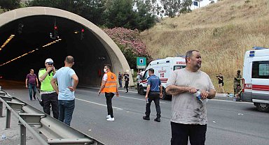 İzmir'de otoyol tünelindeki yangında yaralı sayısı 25'e yükseldi
