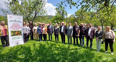 Kadın çiftçiler kurt üzümü ile gelirlerini arttırılacak