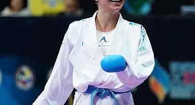 Kağıtsporlu Gülsen, Akdeniz Karate Şampiyonu oldu