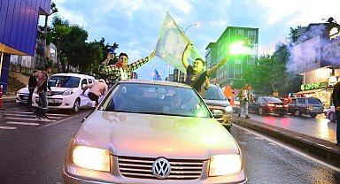 Kahramanmaraş'ta Erdoğan'ın zaferi kutlandı