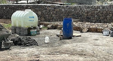 Kars'ta inşaat temelinden top mermisi çıktı