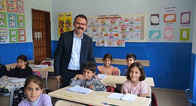 Kaymakam Ateş öğrencilerle bir araya geldi