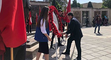 Kayseri'de Gençlik Haftası, çelenk töreni ile başladı