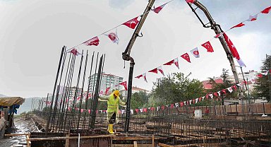 Keçiören'de Kafkaslar Kapalı Spor Salonu'nun temelleri atıldı