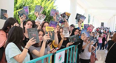 Kepez Kitap Fuarı yoğun ilgi ile sona erdi