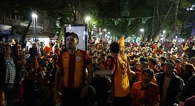 Kocaeli'de Galatasaraylılar şampiyonluğu coşkuyla kutladı