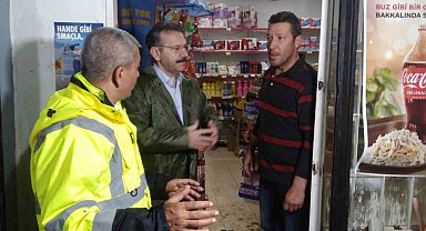 Koçarlı'da sağanak yağış taşkınlara sebep oldu