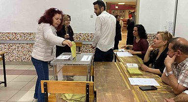 Konya'da 2. tur için oy kullanma işlemi başladı