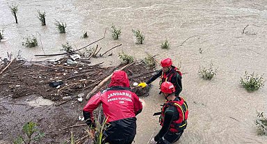 Korkuluklara kıyafetlerini bırakıp nehirde kaybolan yaşlı adamın cansız bedeni bulundu