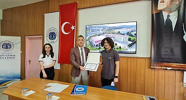Kütahya Nafi Güral Fen Lisesinde "Cahit Arf Matematik Soru Yazma" yarışması