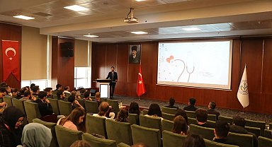 Kütahya'da Acil Serviste Mekanik Ventilasyon Kursu düzenlendi