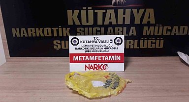 Kütahya'da şüphe üzerine durdurulan şahsın üzerinde uyuşturucu bulundu