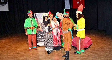 Kütahyalı tiyatrocular ödüle doymuyor