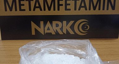 Manisa'da şüpheli araçtan metamfetamin çıktı: 3 tutuklama