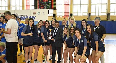 Manisa'da üniversitelerin spor şöleni sona erdi