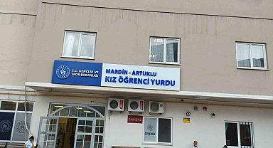 Mardin'de KYK yurdunda kalan depremzedeler: "Allah, devletimizden razı olsun, depremi unutturdular bize"