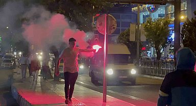 Mardin'de seçim kutlamaları başladı