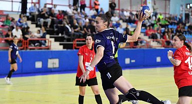 Mavi Kelebekler finalde