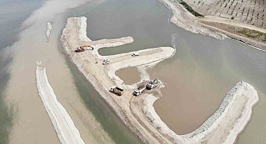 Meriç ve Tunca Nehirlerinin yatağındaki kumlar temizleniyor