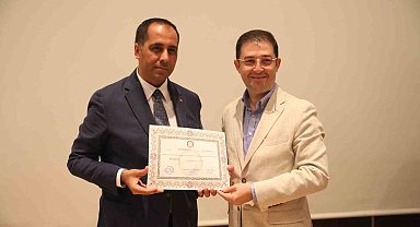 Mersin'de Cumhur İttifakı milletvekilleri mazbatalarını aldı