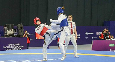 Merve Dinçel, Dünya Tekvando Şampiyonası'nda yarı finale yükseldi