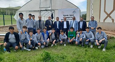 Mesleki ve Teknik Anadolu Lisesi serası üretime başlıyor