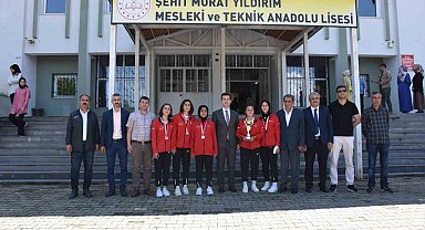 Mesleki ve Teknik Anadolu Lisesinde yıl sonu sergisi