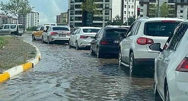 Meteorolojiden Diyarbakır ve Batman için 'gök gürültülü sağanak' uyarısı