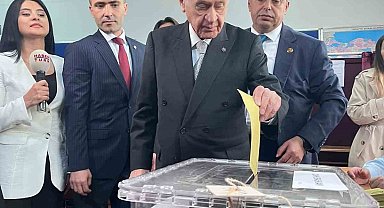 MHP Genel Başkanı Bahçeli oyunu Ankara'da kullandı