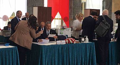 Milletvekili kayıtları devam ediyor