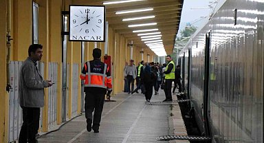 Milli Elektrikli Tren seferlere başladı