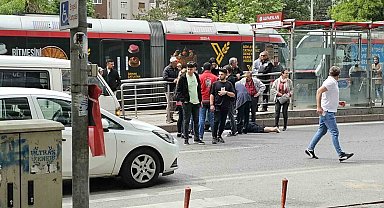 Minibüs yaşlı kadına böyle çarptı