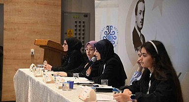 Necip Fazıl Kısakürek'i anma etkinliği kapanış paneli ile sona erdi