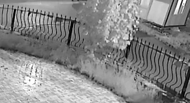 Ölüm yaşlı çifti bir adımla böyle ayırdı