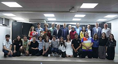 Ortaca'da 'Entrikalı Dolap Komedyası' sahnelendi