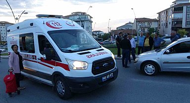 Otomobilin çarptığı yaya yaralandı