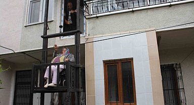 Oy kullanmak için tüm engelleri aştılar